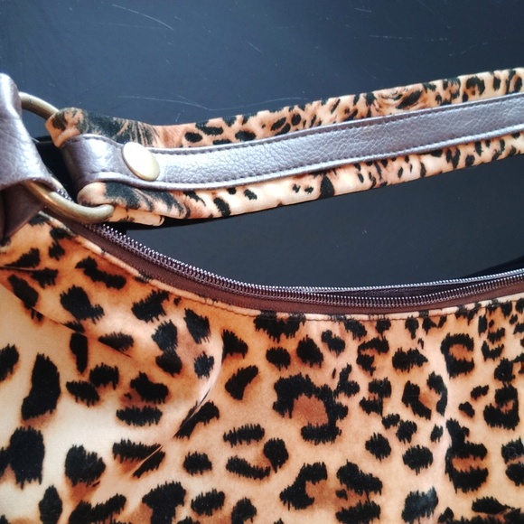 Leopard Print Purse Tote Shoulder Bag - Picture 12 of 16